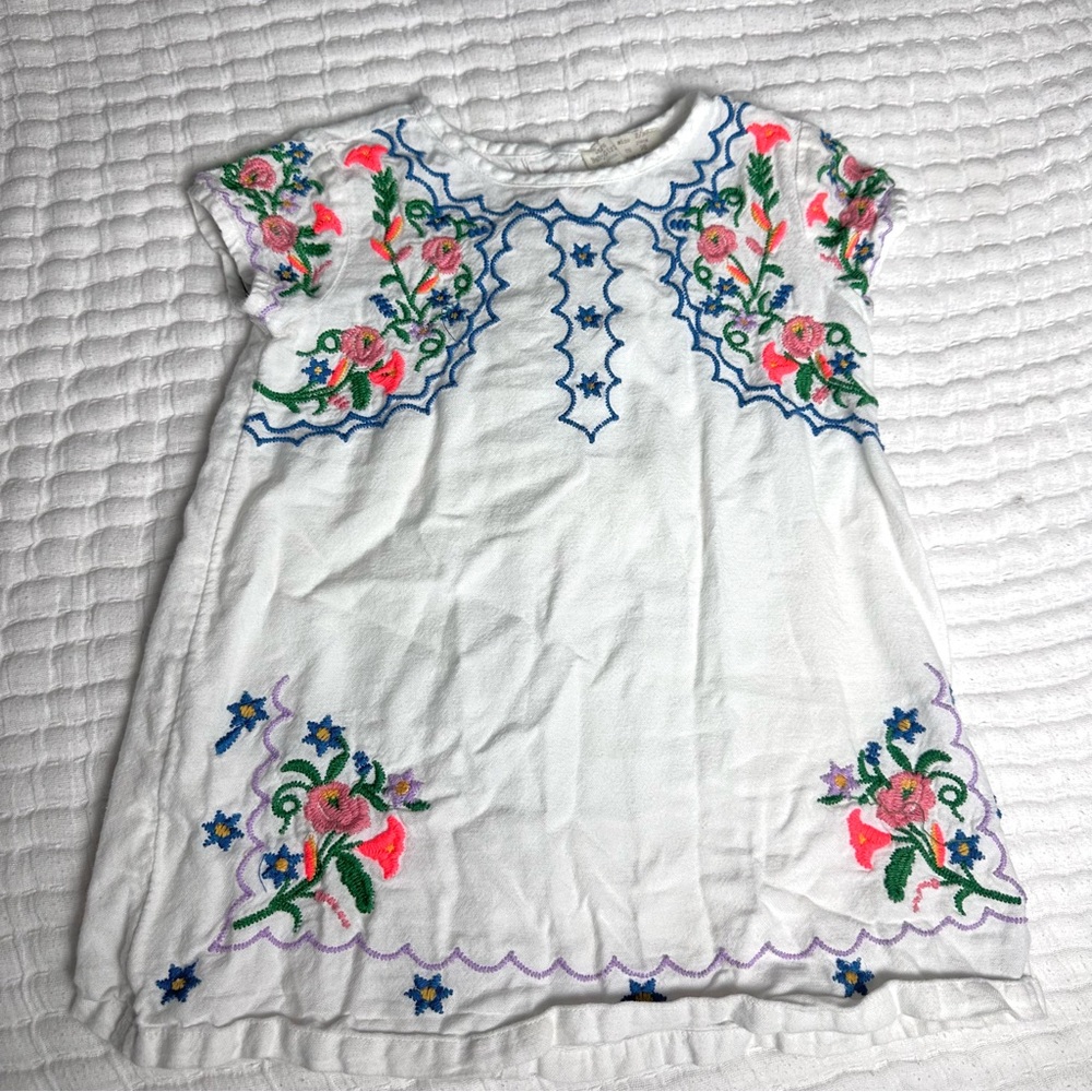 Zara Baby Girl (2/3 98 cm) Embroidered Dress- White Short Sleeve Flowy Light